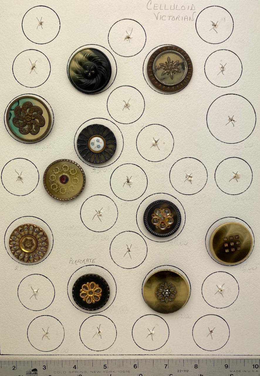 Lot Detail - Old Celluloid Buttons