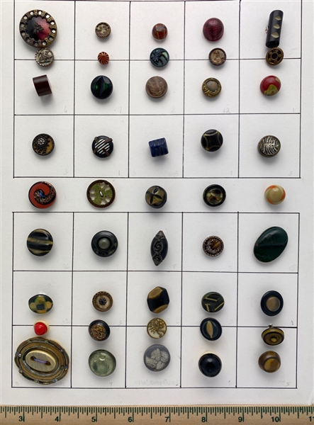 Small & Medium Celluloid Buttons