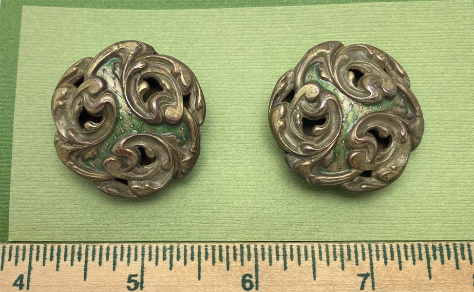 2 Buttons