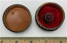 Thimble in Leather Box